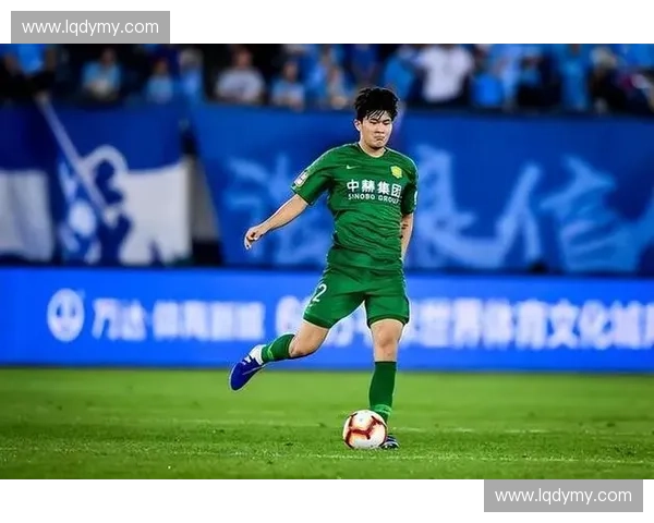 孙兴慜的终结能力决定韩国队进攻上限,金玟哉的稳定发挥是后防线的保障 孙兴慜的终结能力决定韩国队进攻上限,金玟哉的稳定发挥是后防线的保障